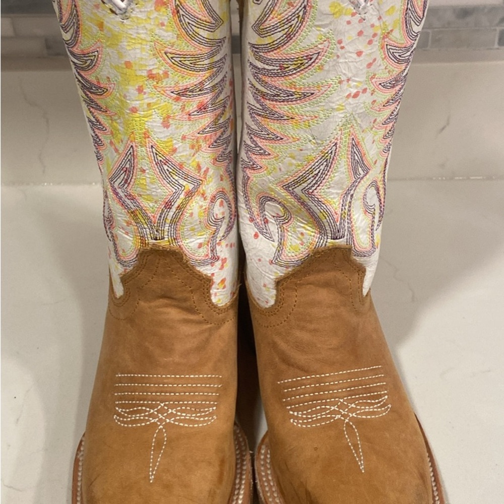 Circle G Tan and White Kids Western Boots - Picture 3 of 6